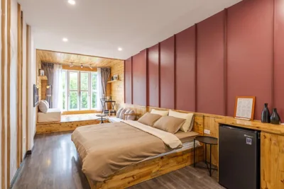 Studio-Apartment mit Queensize-Bett — Homestay CHAT - Noble Stay Train Street , Self check-in